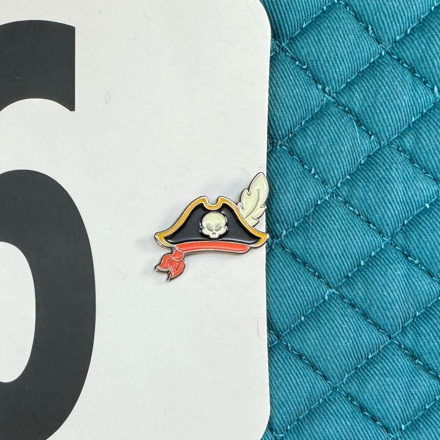 Skull Pirate Hat Pin